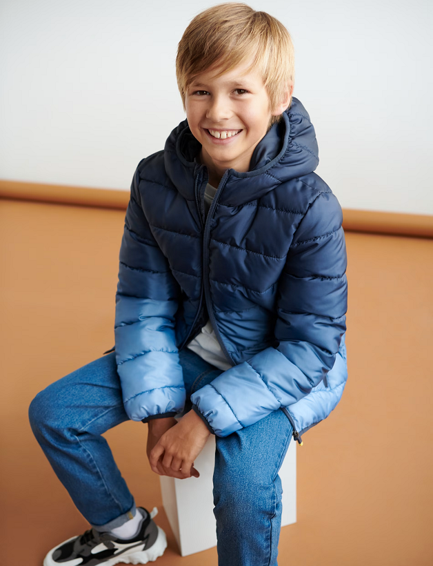 ☘️ Klučičí MODRÁ OMBRE BUNDA přechodová s kapucí vel. 134